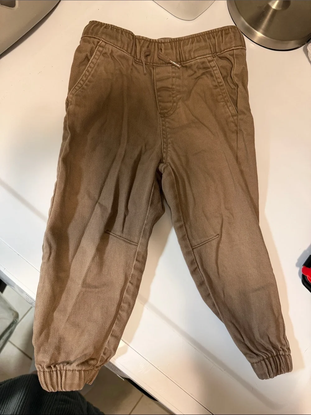Kids Old Navy Brown Elastic-Waist Jogger Pants 2T